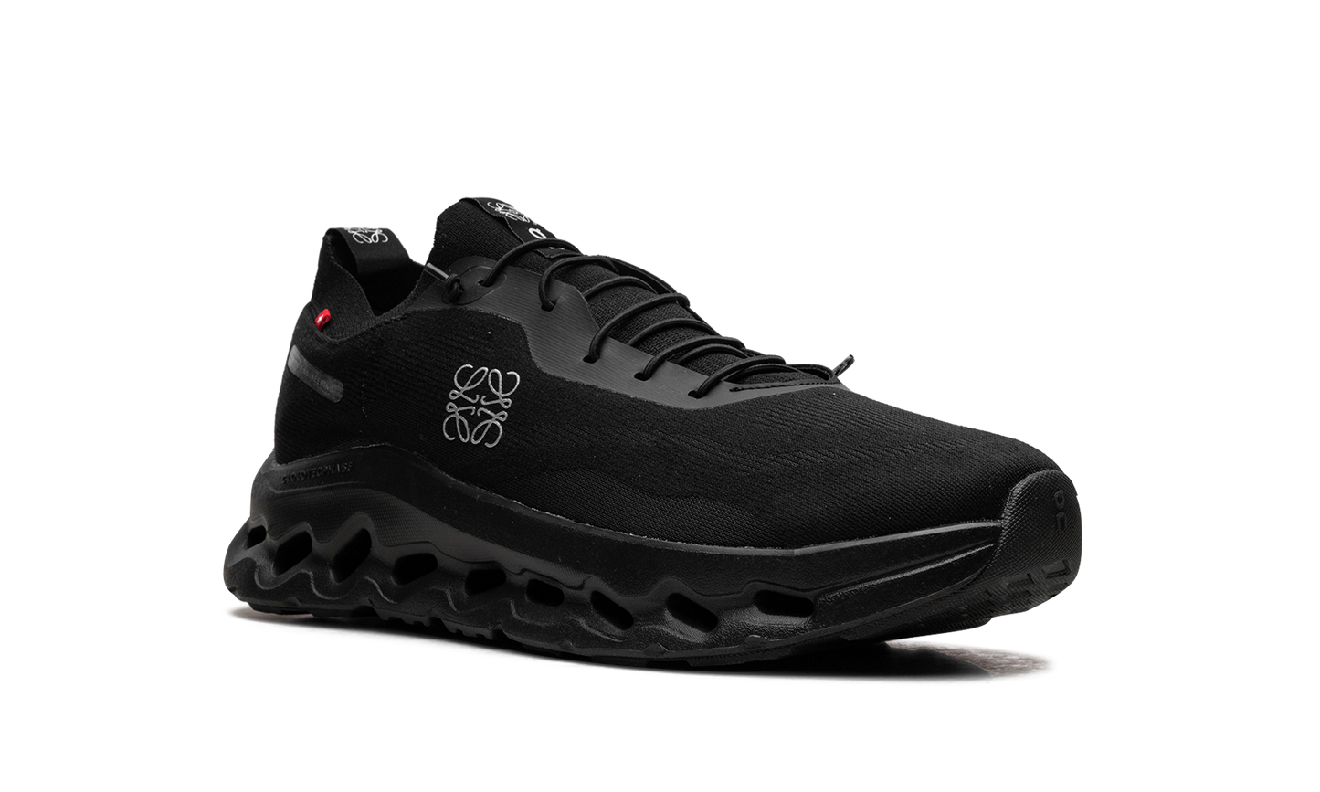 Cloudtilt "LOEWE Black"