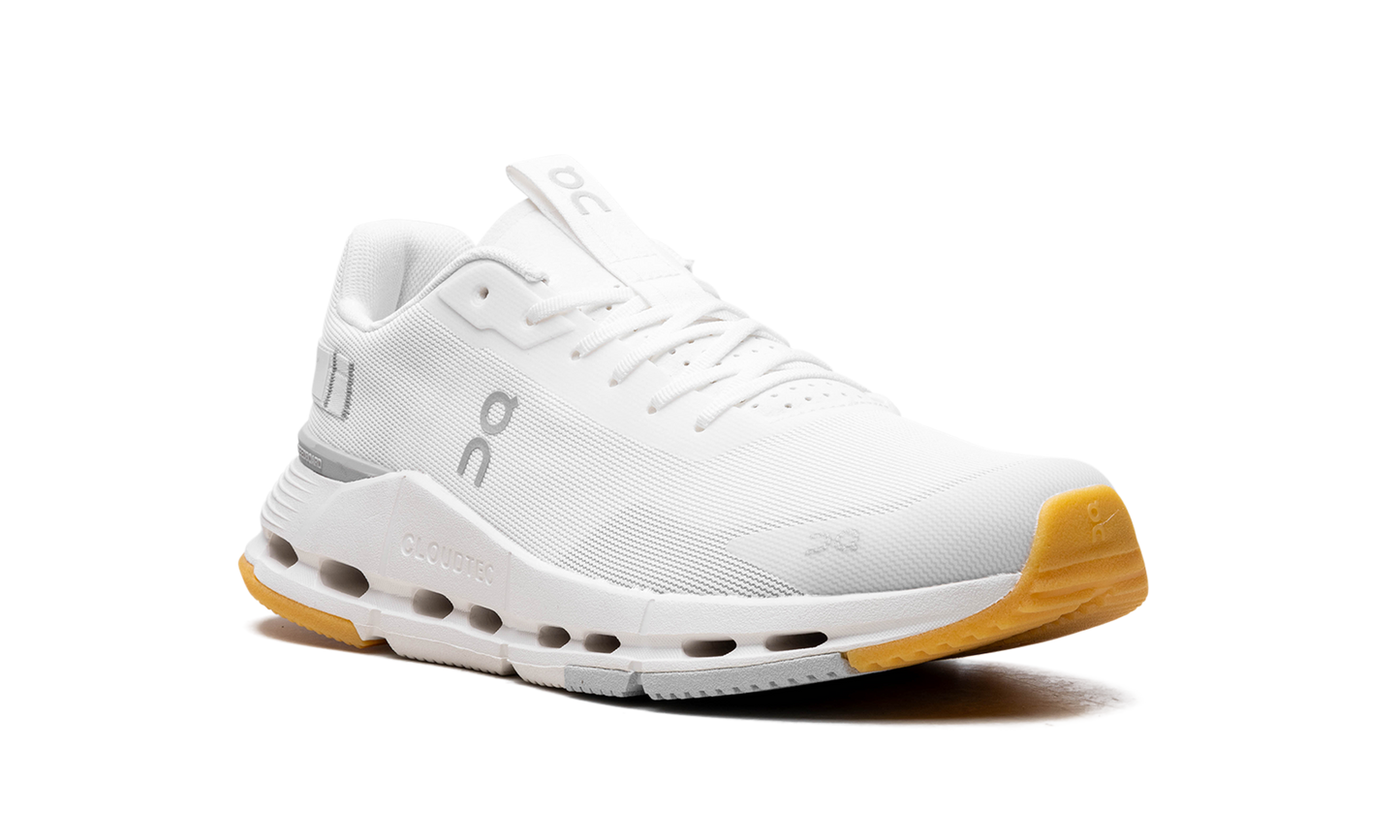 Cloudnova Form 2 WMNS "White Ivory"