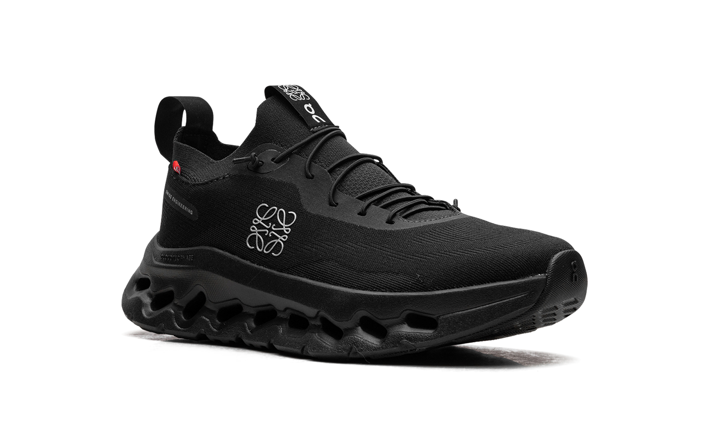 Cloudtilt WMNS "LOEWE All Black"
