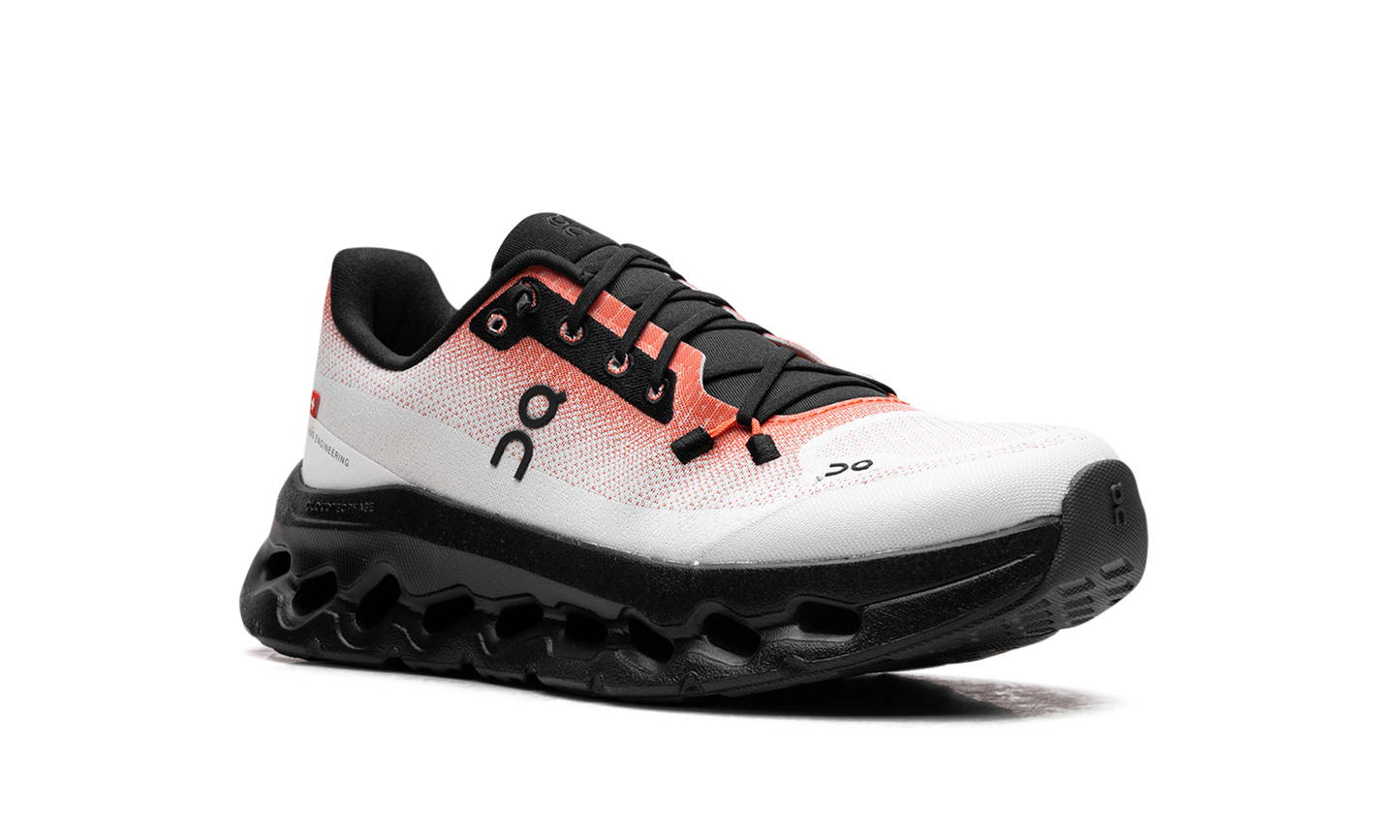 Cloudtilt WMNS "Flame Eclipse"