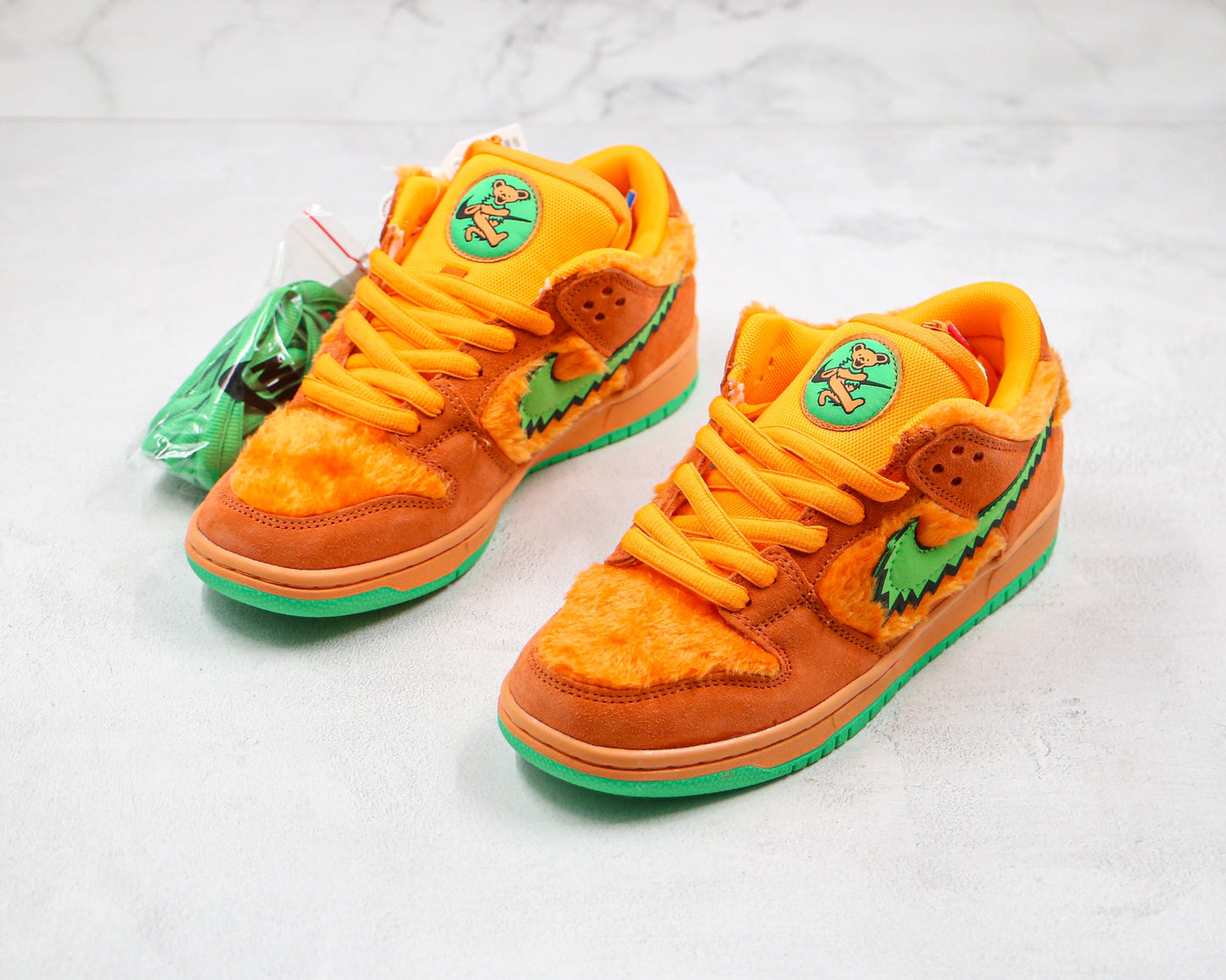 SB Dunk Low Grateful Dead Bears Orange