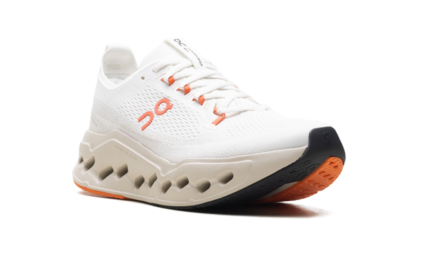 Cloudsurfer Max WMNS "Ivory / Salmon"