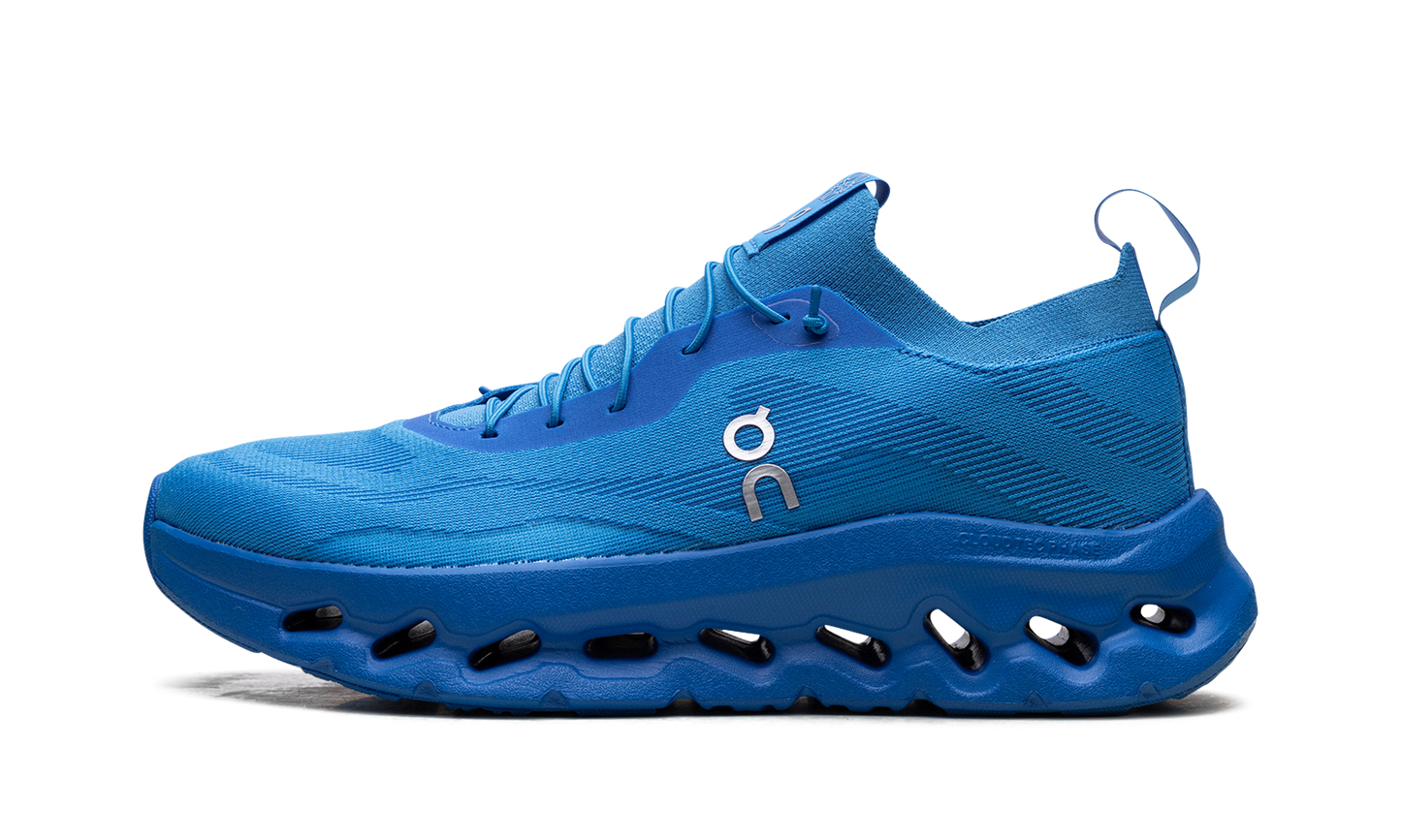 Cloudtilt "LOEWE - Blue"