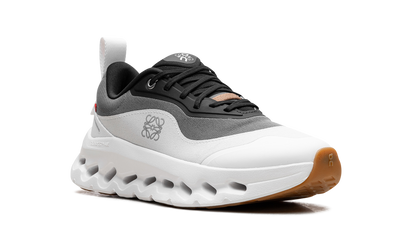 Cloudtilt 2 WMNS "LOEWE Black White"