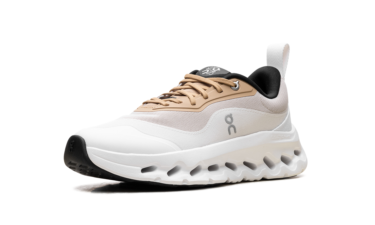 Cloudtilt 2 WMNS "LOEWE Tan White"