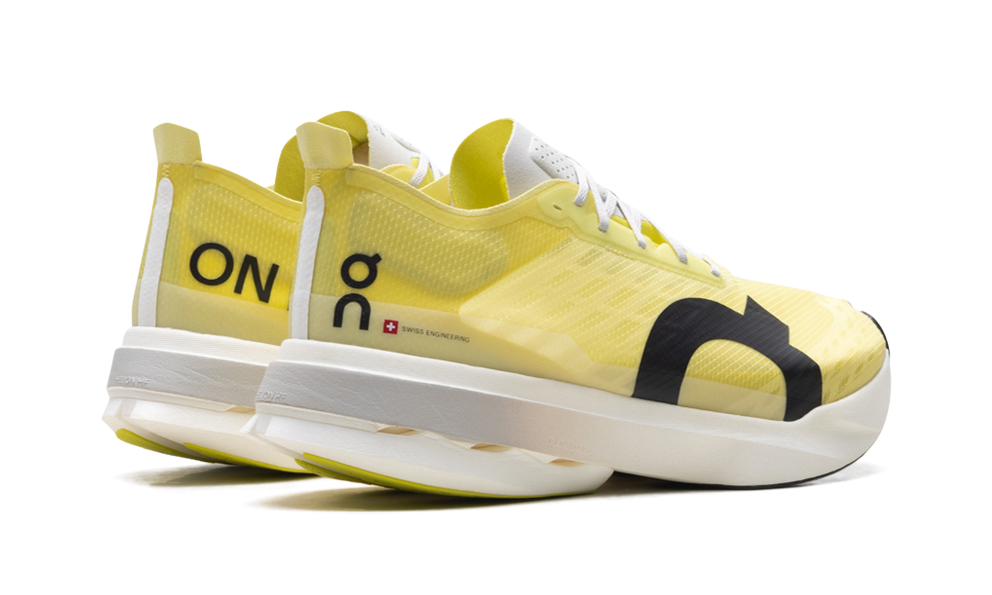 Cloudboom Strike "Limelight Wolf"