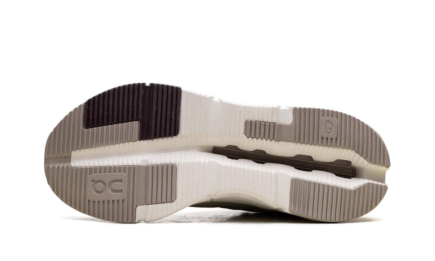 Cloudnova 2 "Caper Desert"