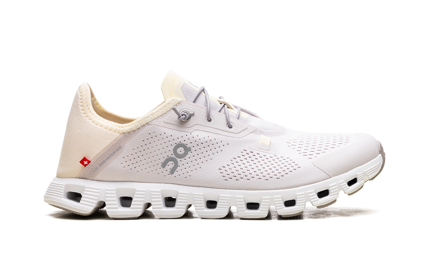 Cloud 5 WMNS "Sand White"