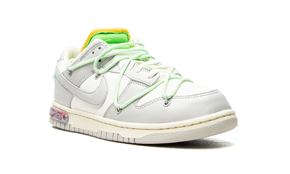 Dunk Low Off White Lot 07:50