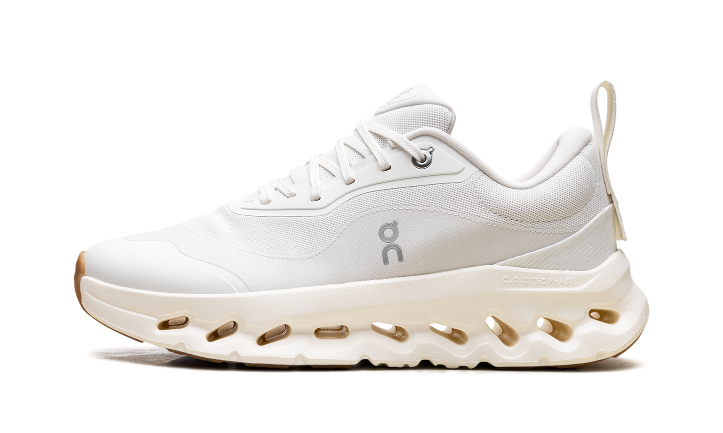 Cloudtilt 2 WMNS "LOEWE All White"