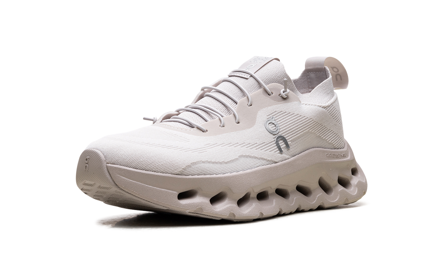 Cloudtilt WMNS "LOEWE Sand"