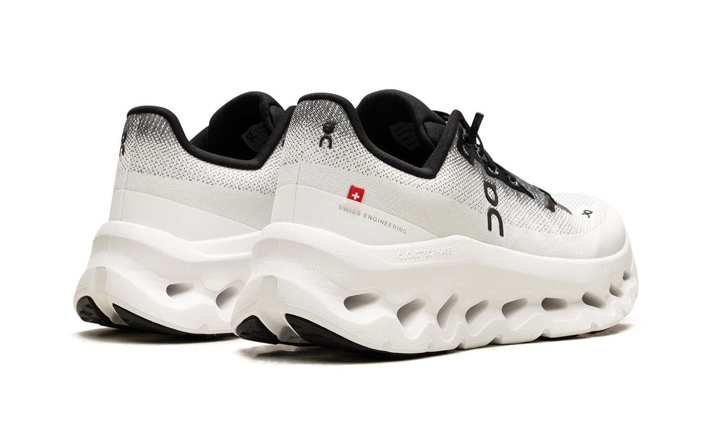 Cloudtilt WMNS "Black/Ivory"