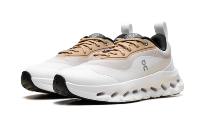 Cloudtilt 2 "LOEWE - Tan White"