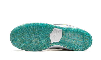 SB Dunk Low Sean Cliver