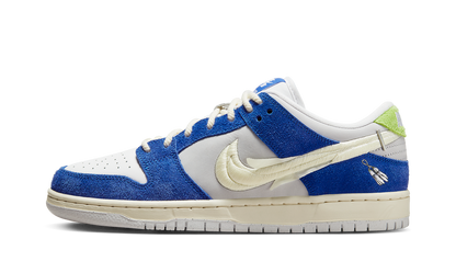 SB Dunk Low Pro Fly Streetwear