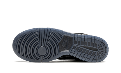 Dunk Low SP Undefeated 5 On It Black