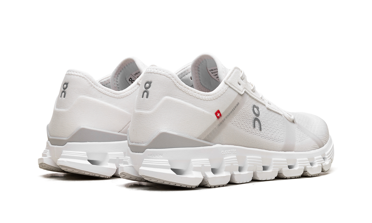 Cloud X 4 AD WMNS "White Wolf"