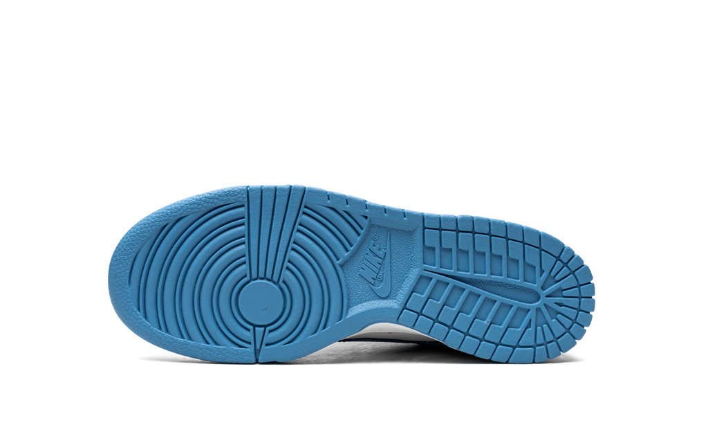 Dunk Low UNC