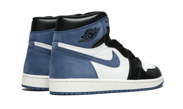 1 Retro High Blue Moon