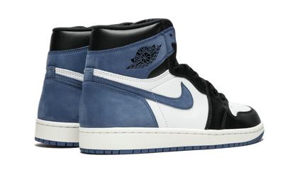 1 Retro High Blue Moon