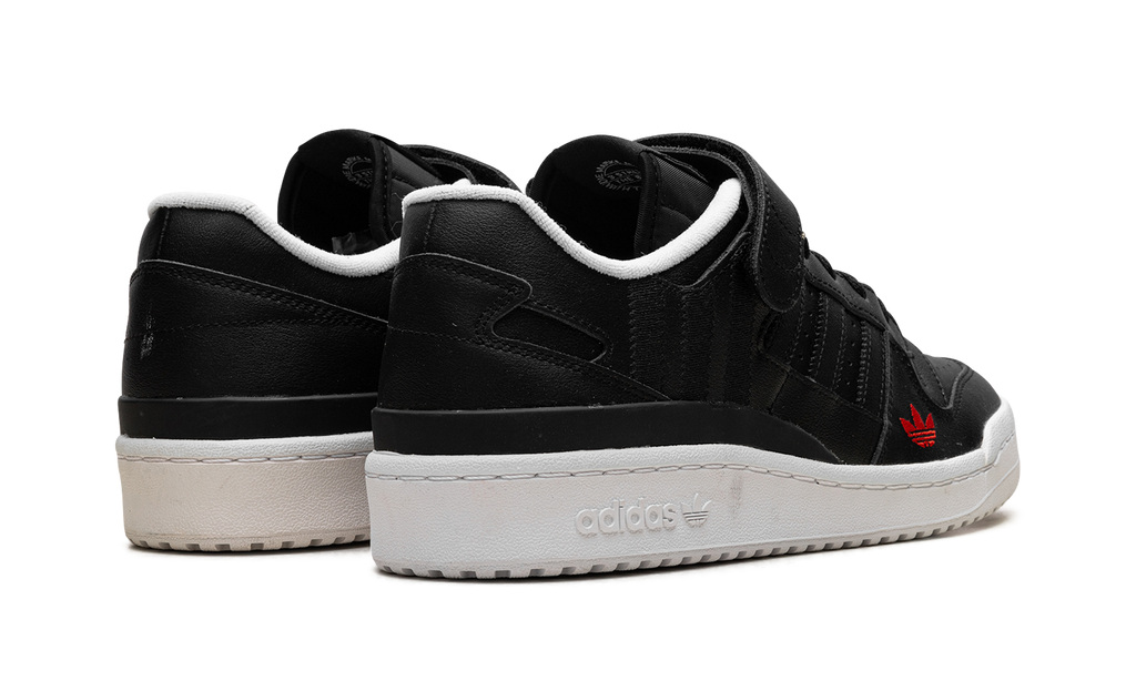 Forum Low Black