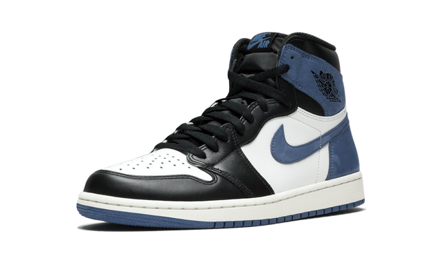 1 Retro High Blue Moon