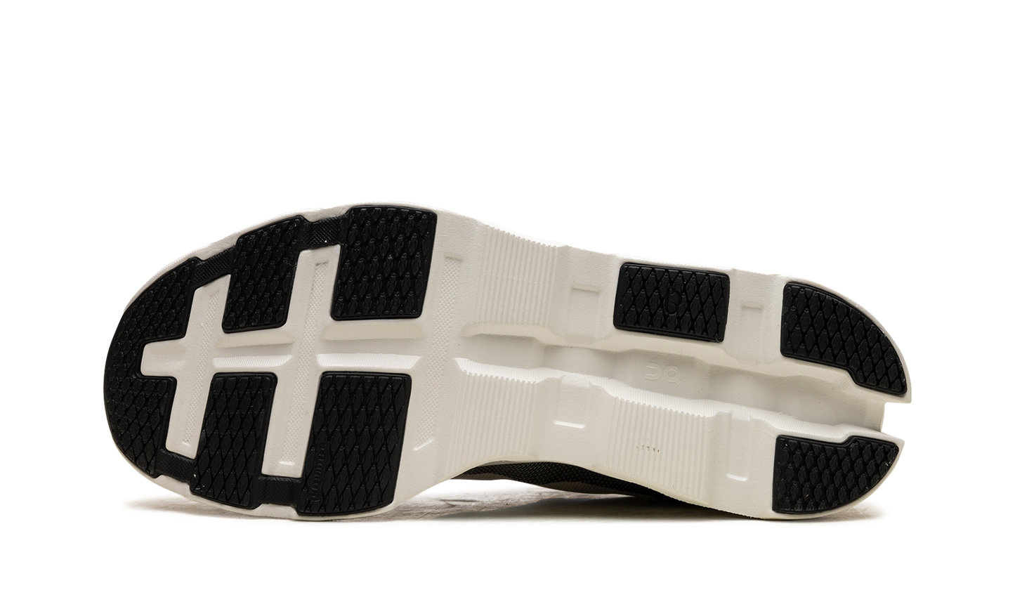 Cloudmonster 2 WMNS "Undyed/Frost"