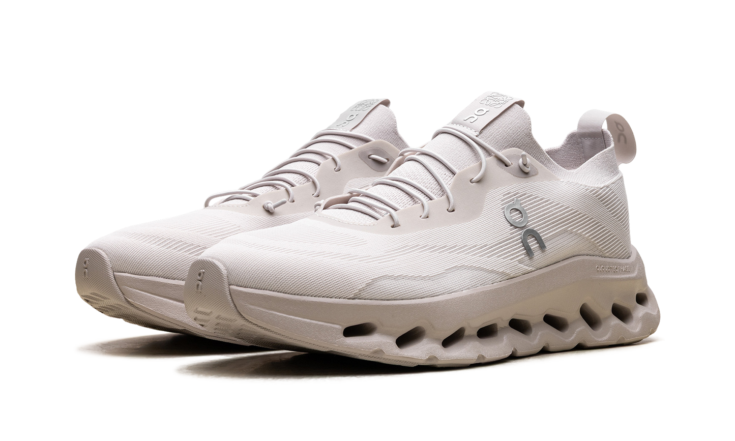 Cloudtilt "Loewe - Sand"