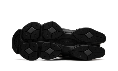 9060 Off White Black