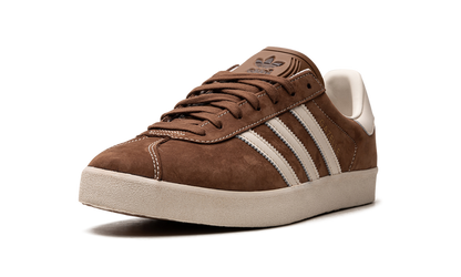 Gazelle Brown