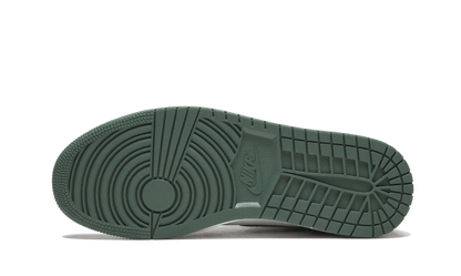 1 Retro High Clay Green