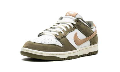 Dunk Low Premium Medium Olive Hemp