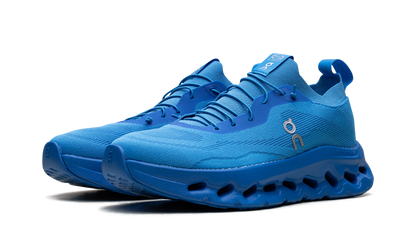 Cloudtilt "LOEWE - Blue"