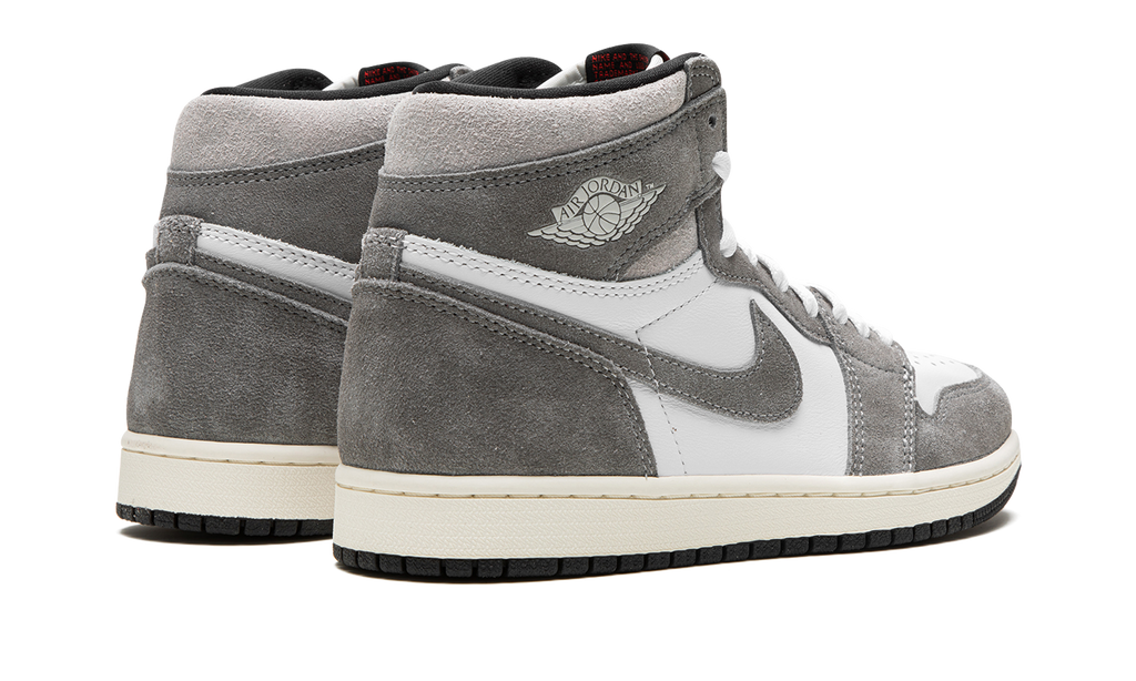 1 Retro High Washed Black