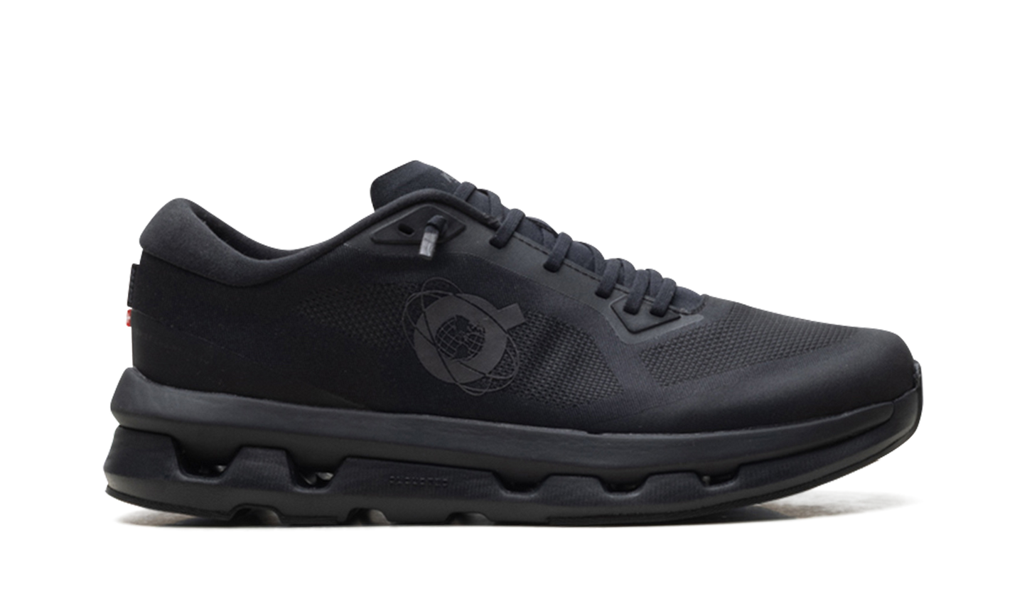 Cloudzone WMNS "Kith - Black"