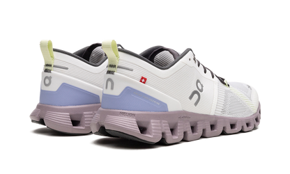 CLOUD X 3 WMNS "White Heron"