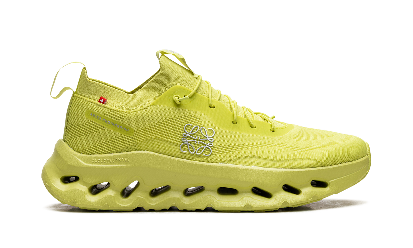 Cloudtilt WMNS "LOEWE - Neon Yellow"