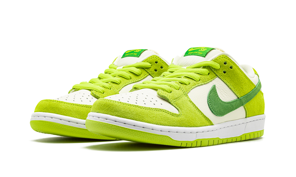 SB Dunk Low Pro Sour Apple