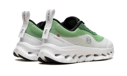 Cloudtilt 2 "LOEWE - Green White"