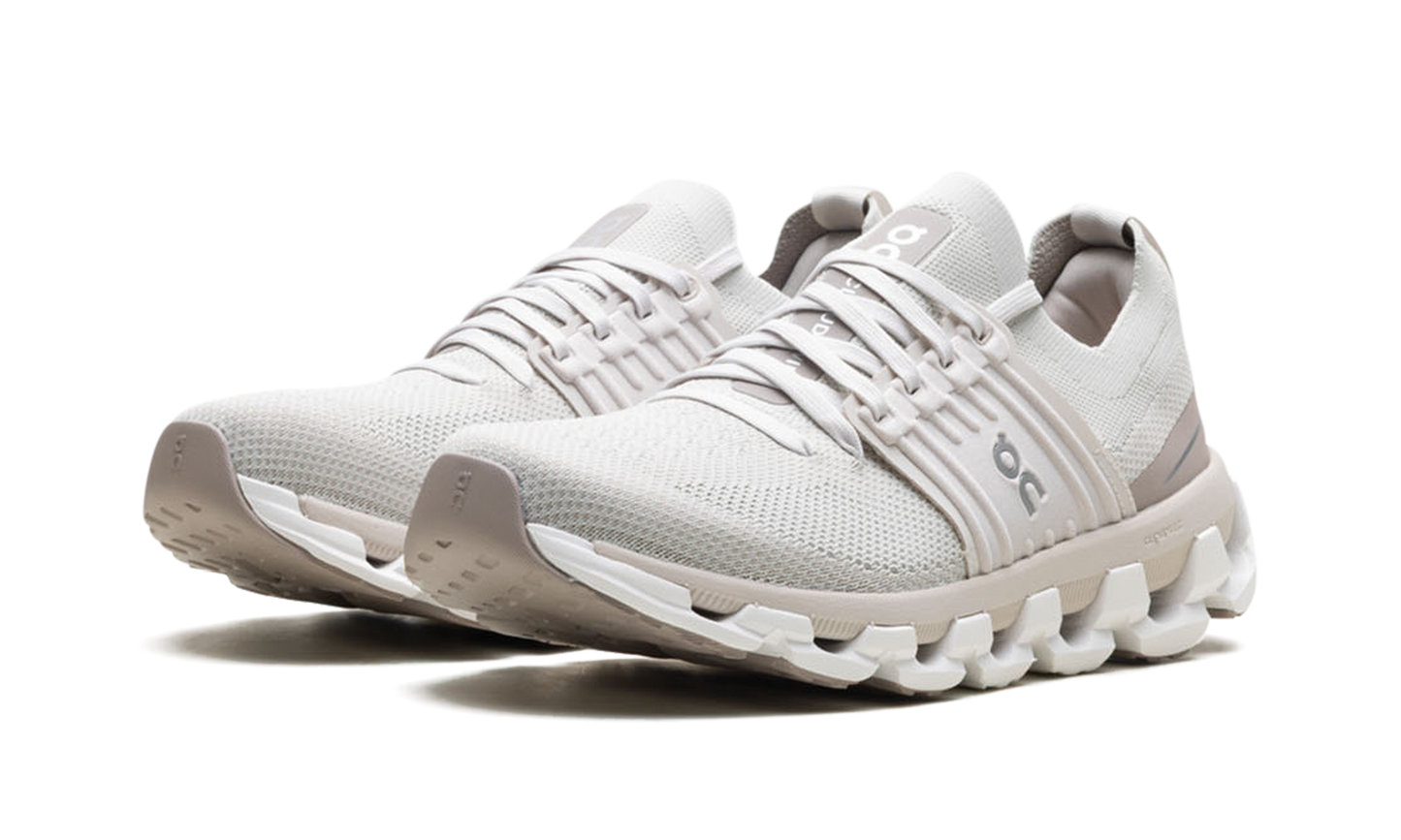 On Cloudswift 3 WMNS "Pearl Fog"