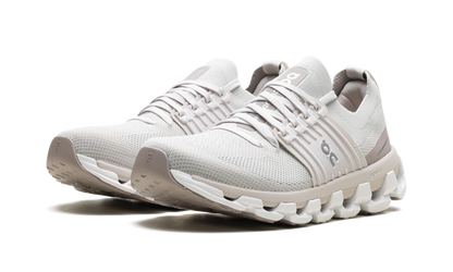 On Cloudswift 3 WMNS "Pearl Fog"