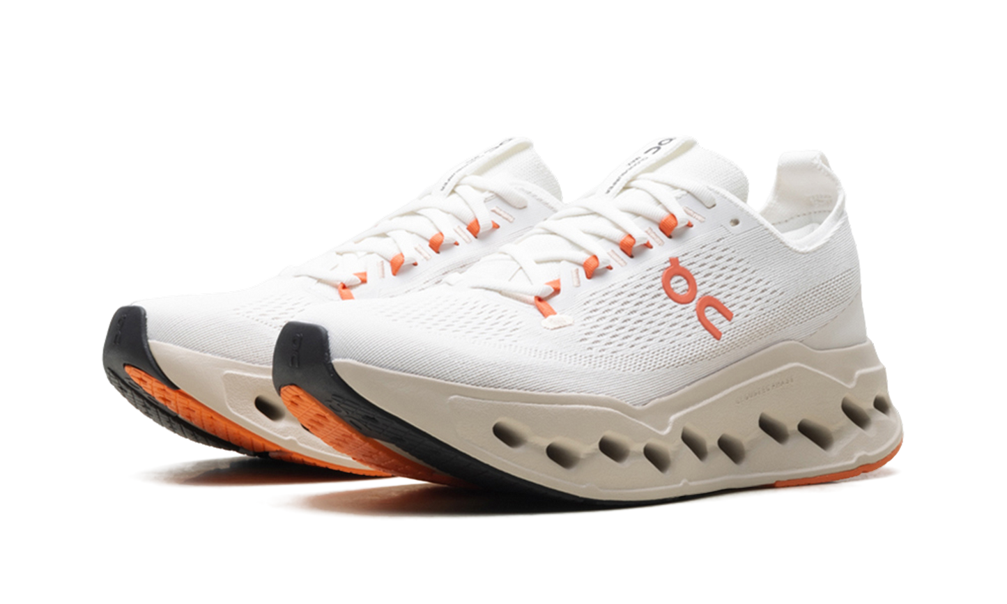 Cloudsurfer Max WMNS "Ivory / Salmon"