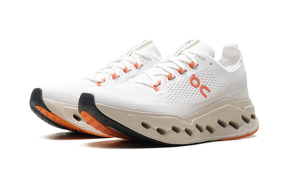 Cloudsurfer Max WMNS "Ivory / Salmon"