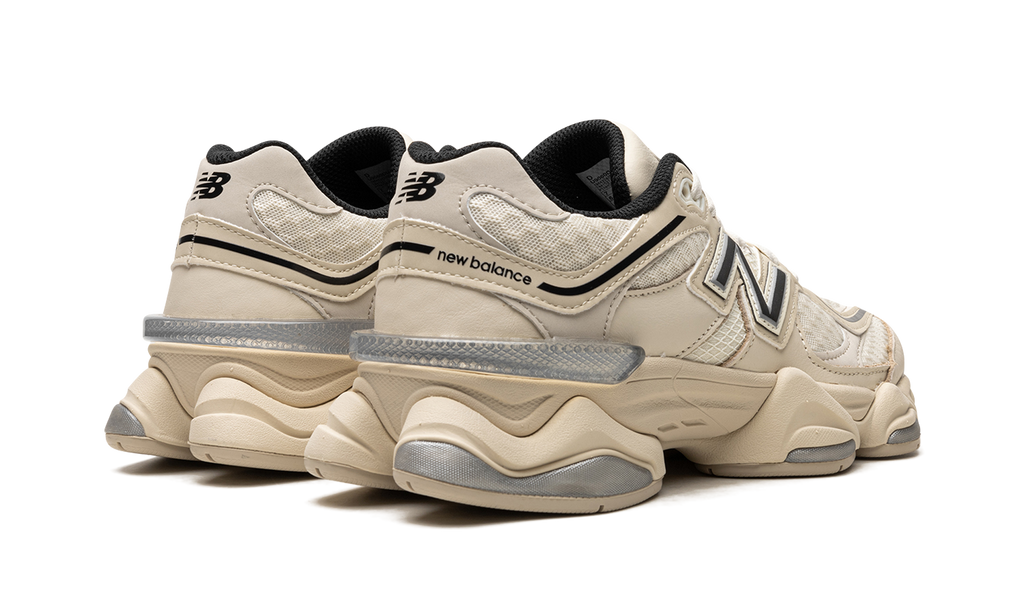 9060 Turtledove Black Sier Metallic