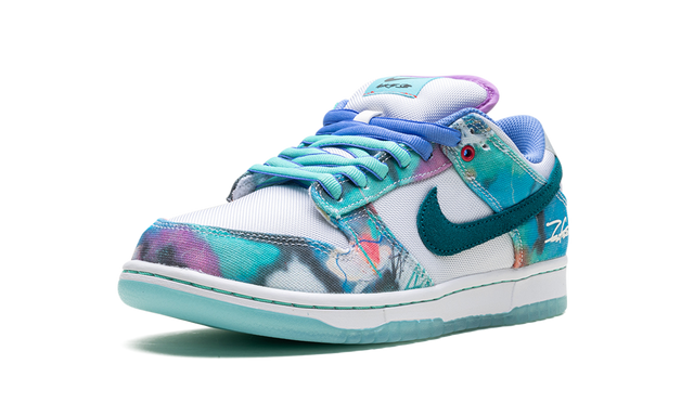 SB Dunk Low Futura Laboratories Bleached Aqua