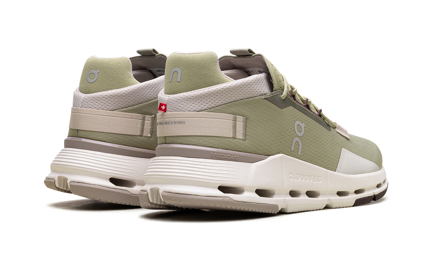 Cloudnova 2 "Caper Desert"