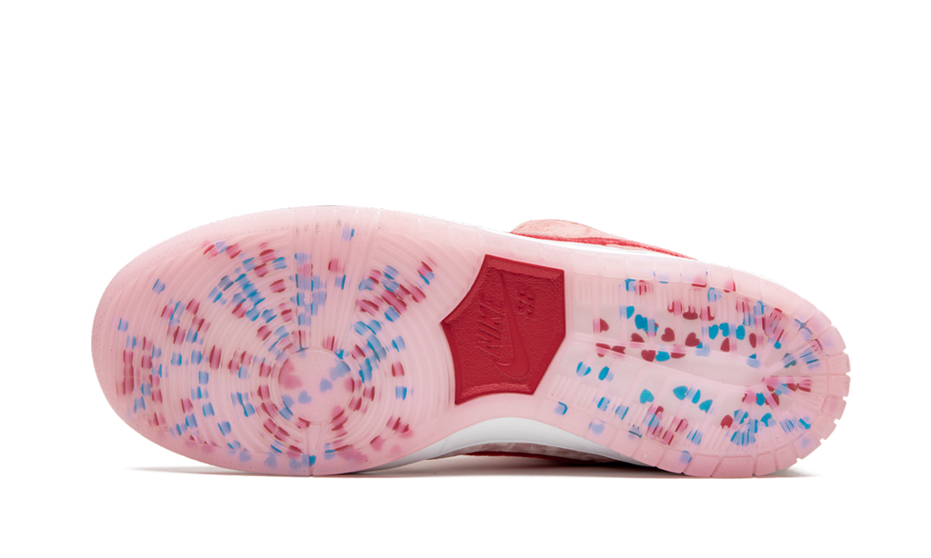 SB Dunk Low Strangelove