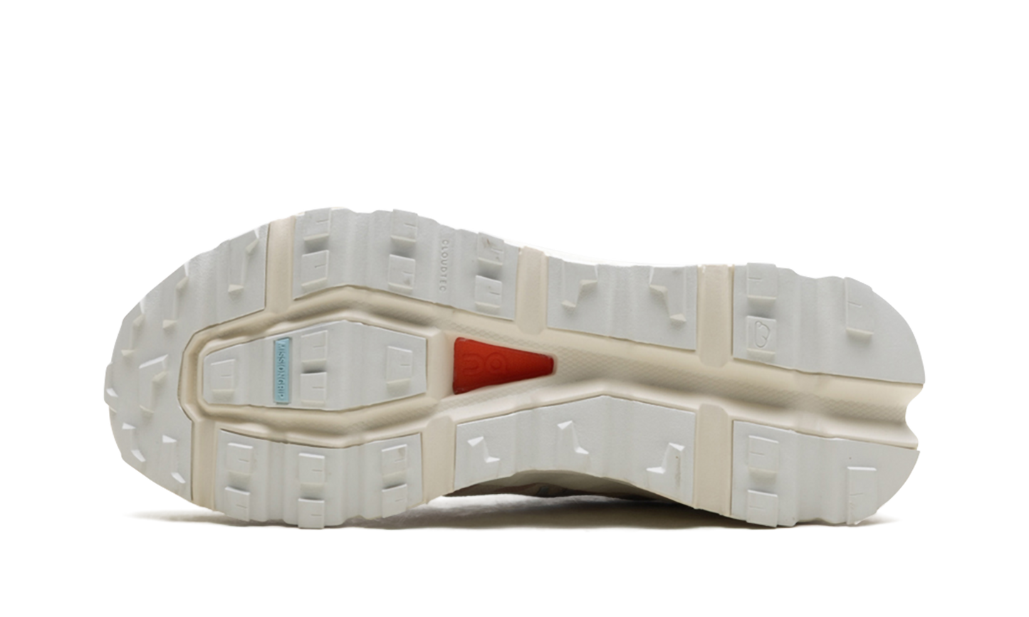 Cloudvista "Ivory/Bronze"