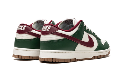Dunk Low Gorge Green