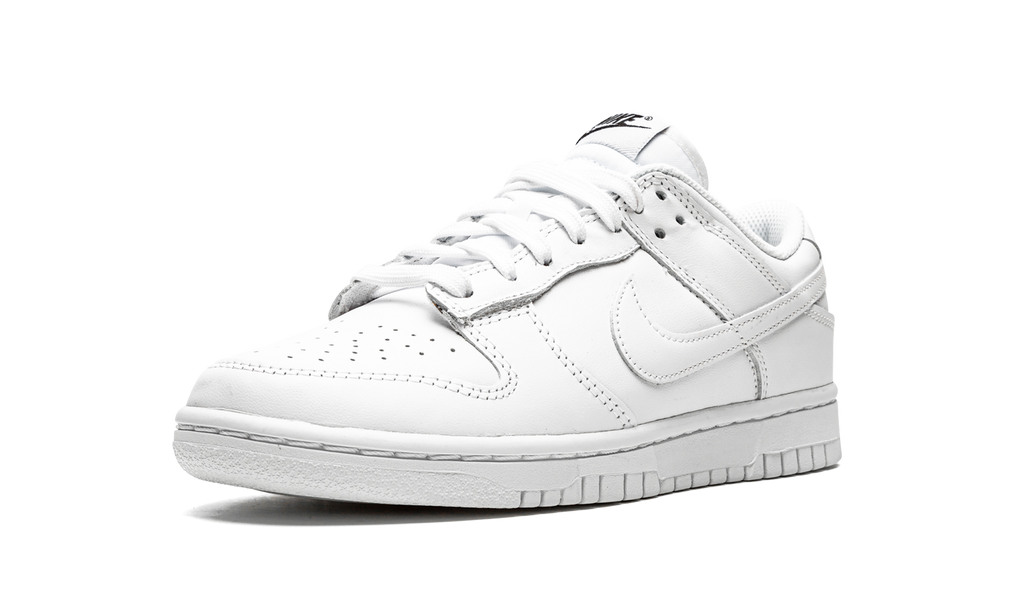 Dunk Low Triple White